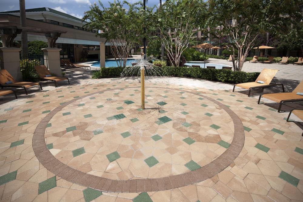 Courtyard By Marriott Orlando Lake Buena Vista In The Marriott Village Exterior photo