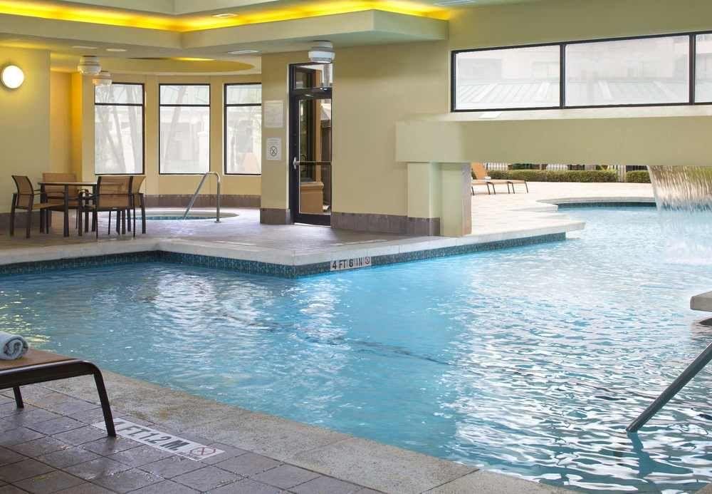 Courtyard By Marriott Orlando Lake Buena Vista In The Marriott Village Exterior photo