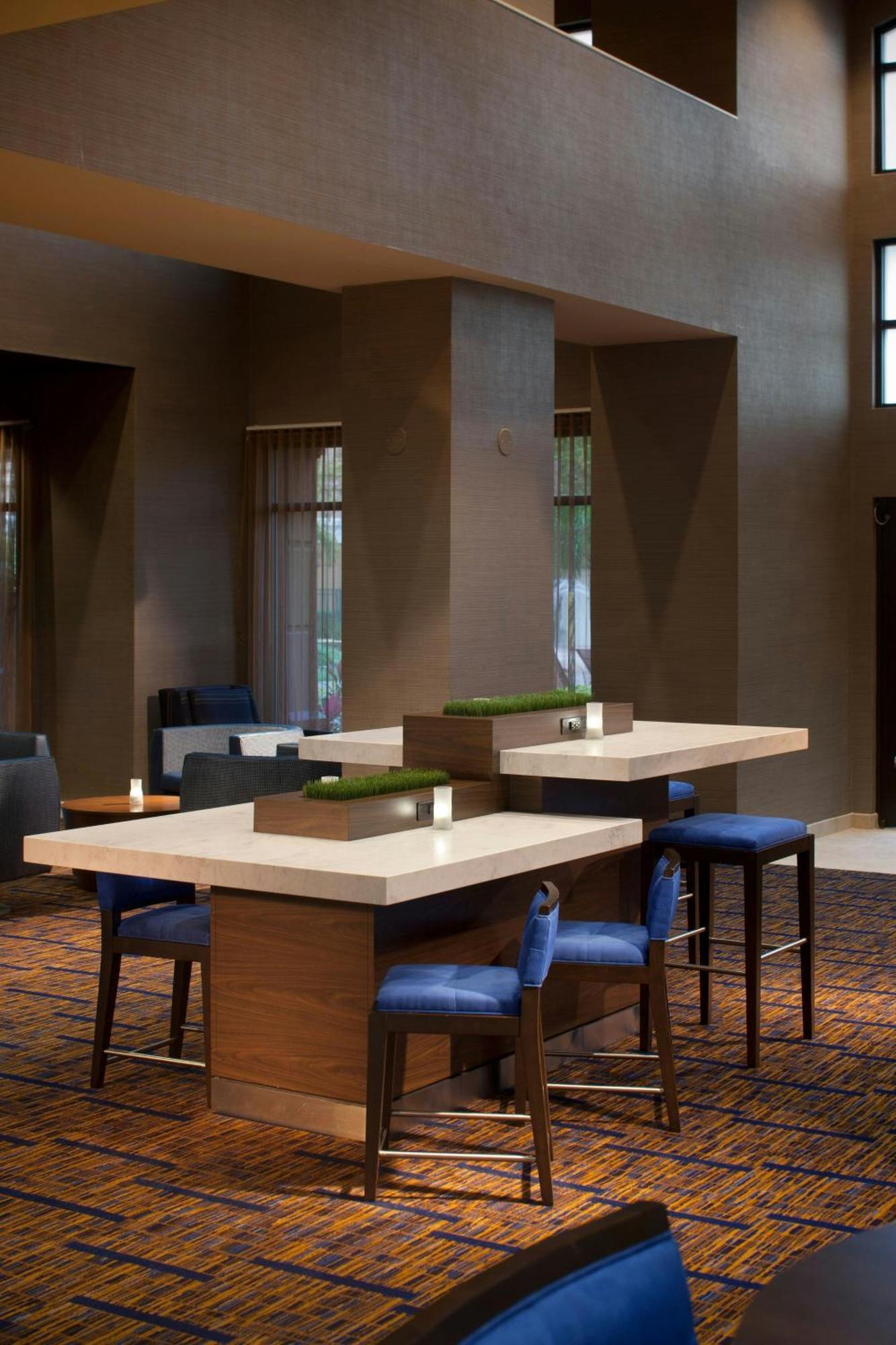 Courtyard By Marriott Orlando Lake Buena Vista In The Marriott Village Exterior photo