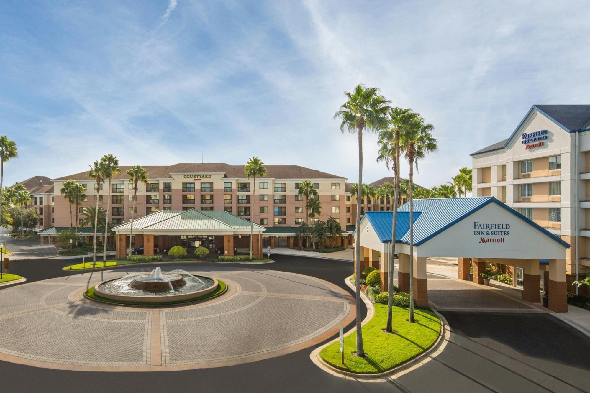 Courtyard By Marriott Orlando Lake Buena Vista In The Marriott Village Exterior photo